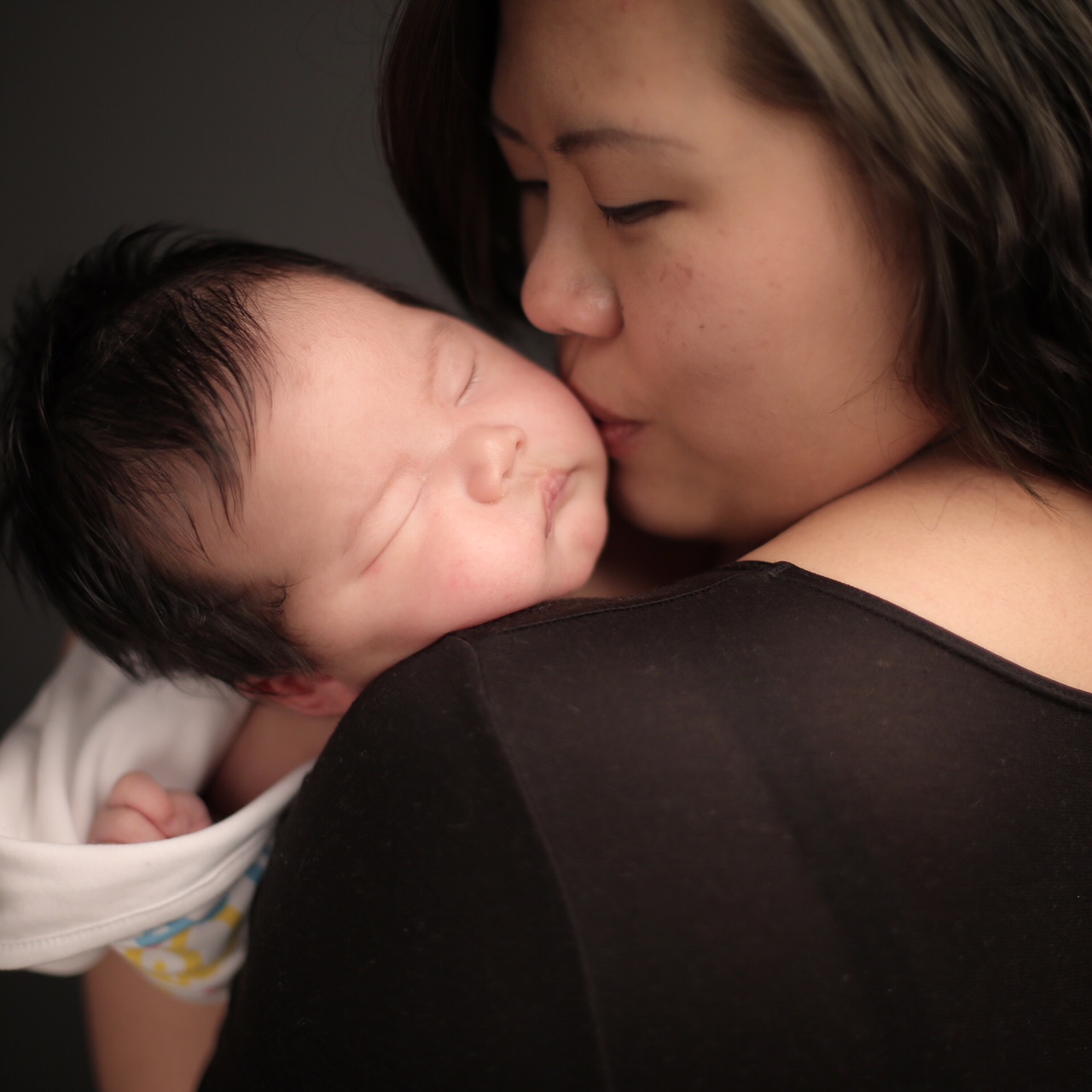 Newborn having skin to skin time with daddy.